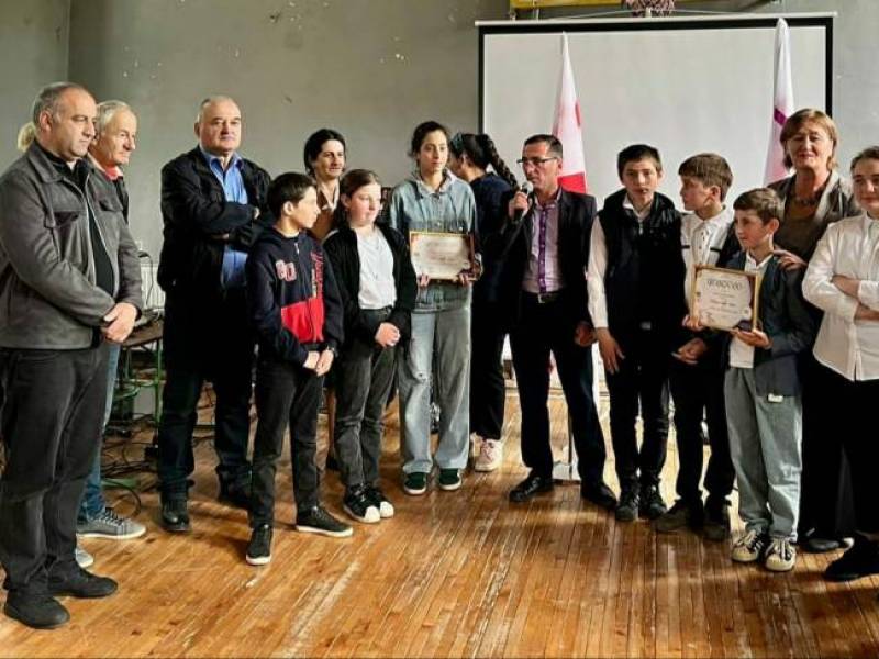 ცაგერის საჯარო სკოლის სპორტულ დარბაზში გაიმართა  მედიააპროექტ ,,ეტალონის" მუნიციპალური...