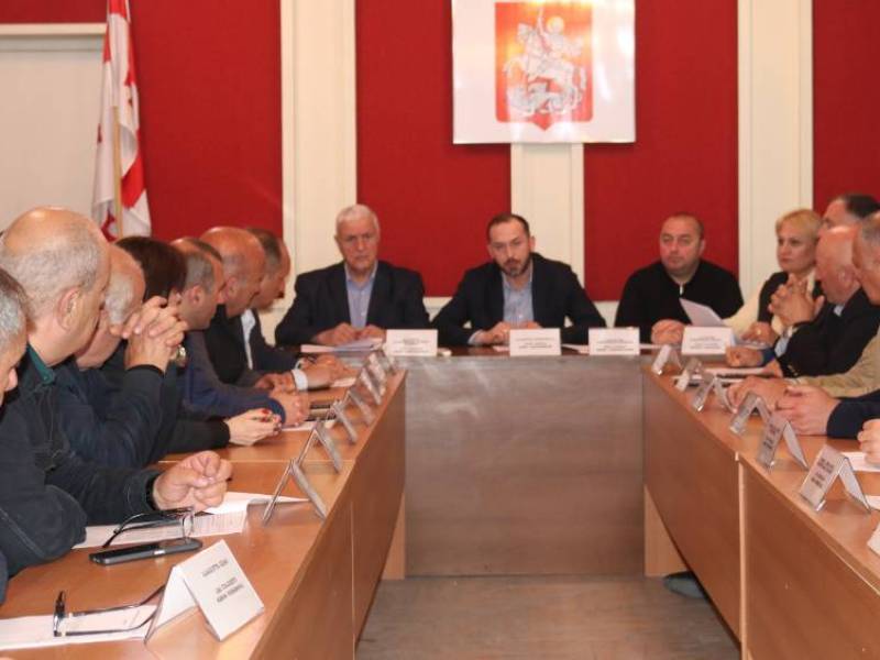 ცაგერის მუნიციპალიტეტის საკრებულოს ბიუროსა და საკრებულოს რიგგარეშე სხდომა