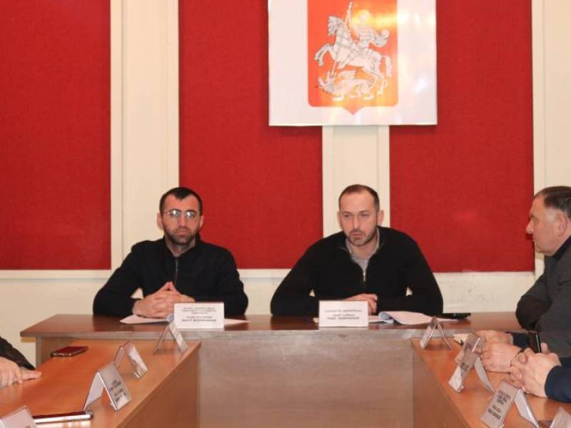 ცაგერის მუნიციპალიტეტის საკრებულოს ფრაქცია ,,ქართული-ოცნება დემოკრატიული საქართელოს" სხდომა