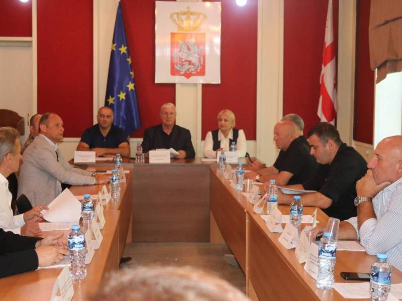 ცაგერის მუნიციპალიტეტის საკრებულოს ბიუროსა და საკრებულოს მორიგი სხდომა