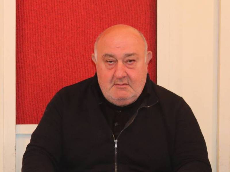 თამაზ თვარაძე