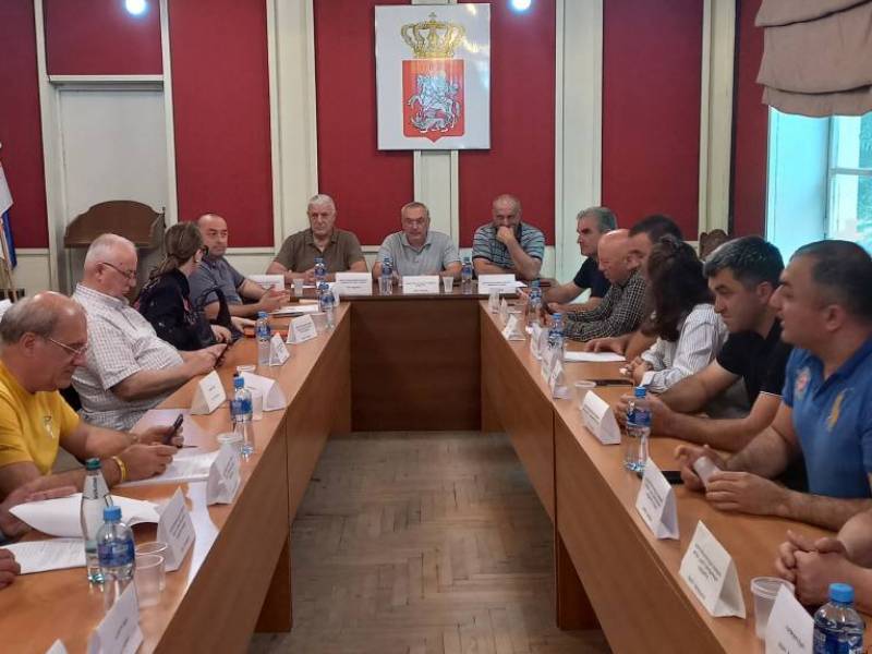 ცაგერის მუნიციპალიტეტის საკრებულოს ბიუროსა და საკრებულოს მორიგი სხდომა