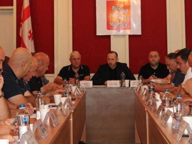 ცაგერის მუნიციპალიტეტის საკრებულოს ბიუროსა და საკრებულოს მორიგი სხდომა