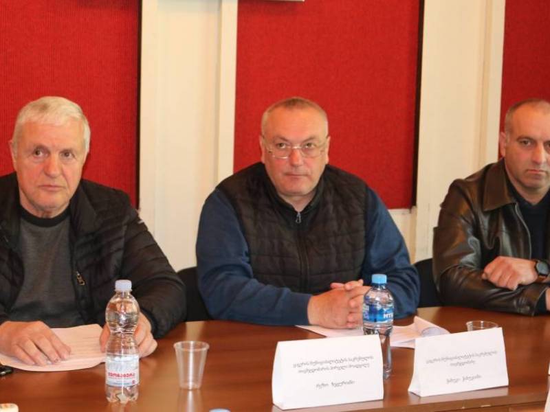 ცაგერის მუნიციპალიტეტის საკრებულოს ბიუროსა და საკრებულოს მორიგი სხდომა