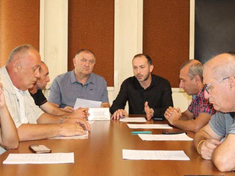 ცაგერის მუნიციპალიტეტის საკრებულოს სივრცით-ტერიტორიული დაგეგმარებისა და ინფრასტრუქტურის კომისიის სხდომა