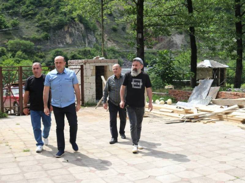 ცაგერის მუნიციპალიტეტში მიმდინარეობს ,,მწვანე თეატრის“ სარეაბილიტაციო სამუშაოები